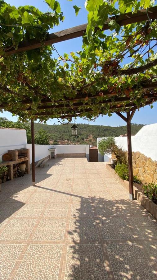 Casa En El Patras, Almonaster La Real Villa Exterior photo
